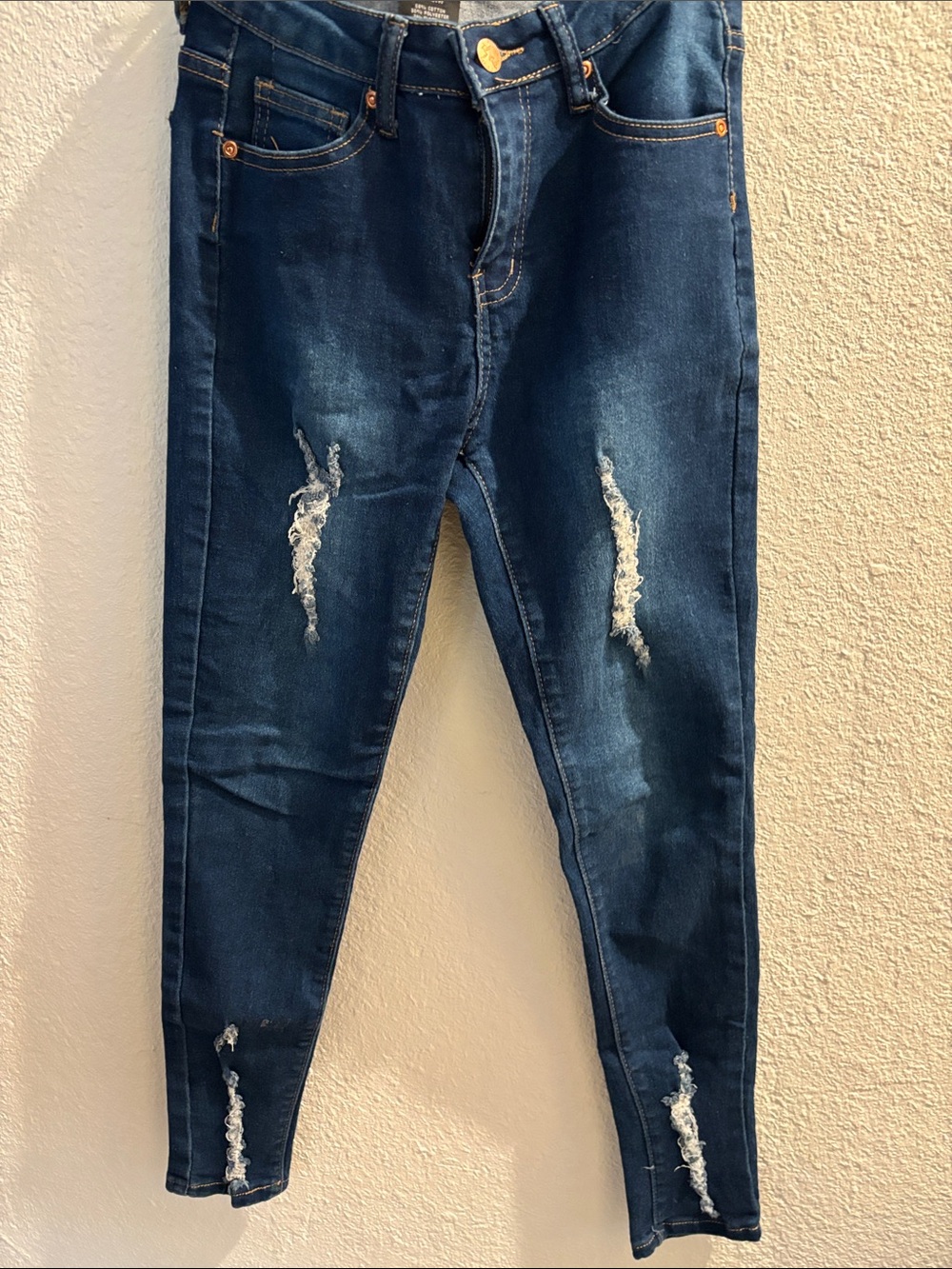Women's Dark Blue Skinny Ripped Jeans with Stretch
